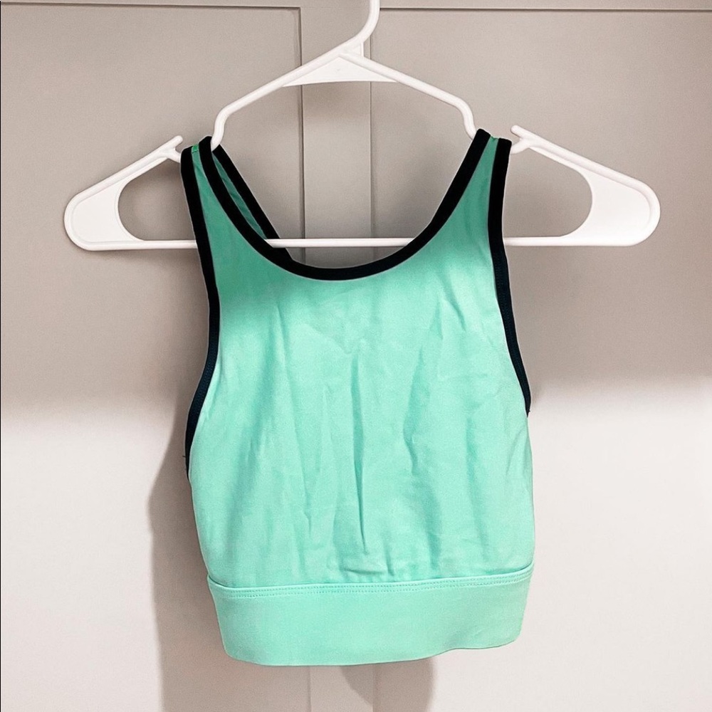 fabletics sports bra